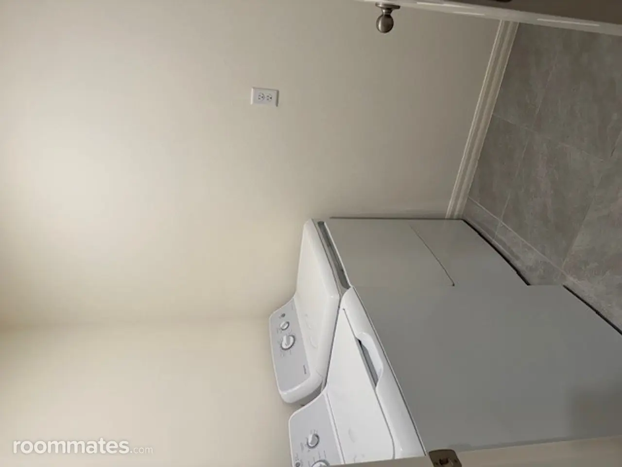 Profile photo 7 of 11