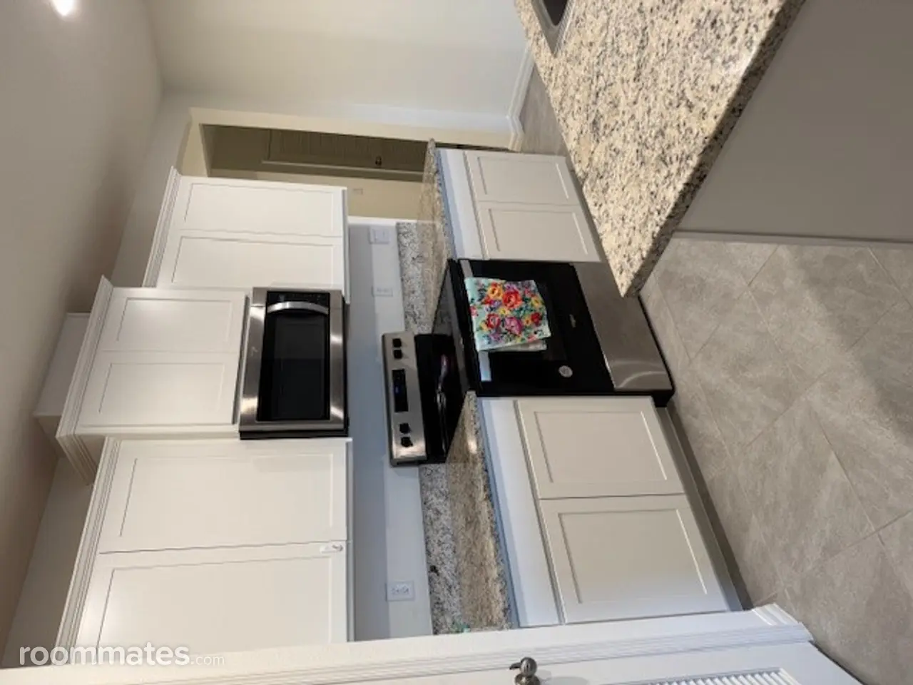 Profile photo 2 of 11