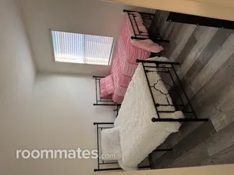 Room for rent in Melbourne, FL $1100, house