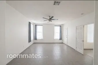 Room for rent in North Las Vegas, NV $850, house