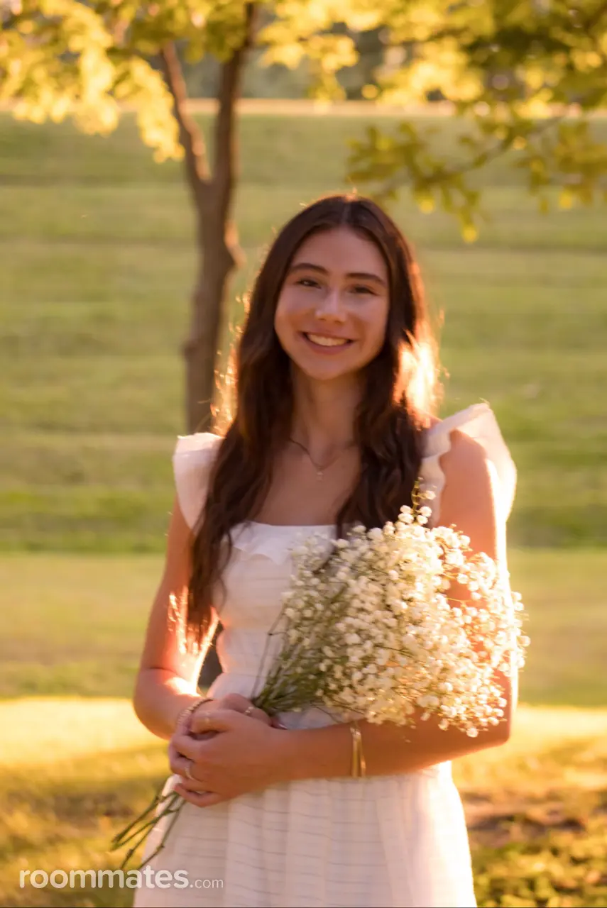 Profile photo 1 of 8