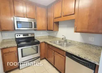 Room for rent in Escondido, CA $1150, condo