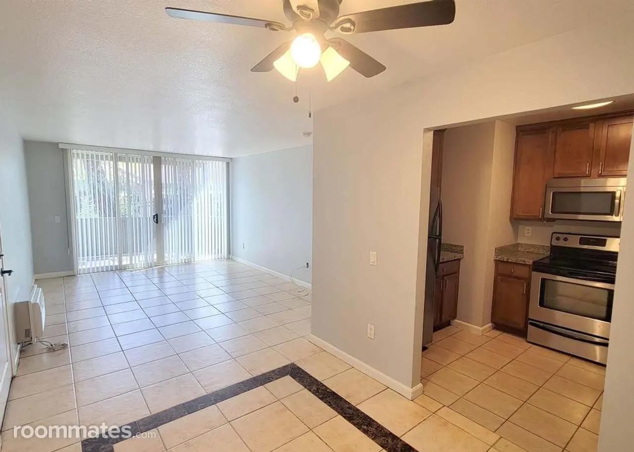 Profile photo 6 of 11