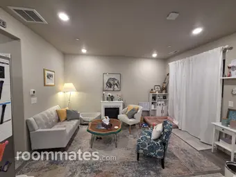 Room for rent in Bonney Lake, WA $1300, townhouse