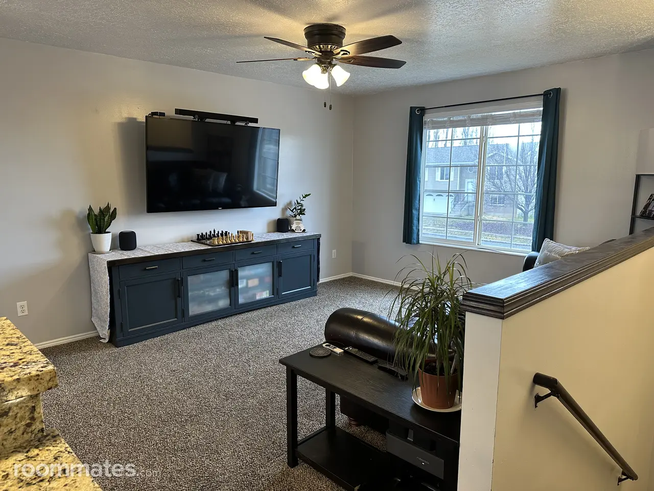 Profile photo 5 of 6