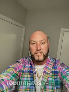 Roommate looking Greensboro, NC, $900