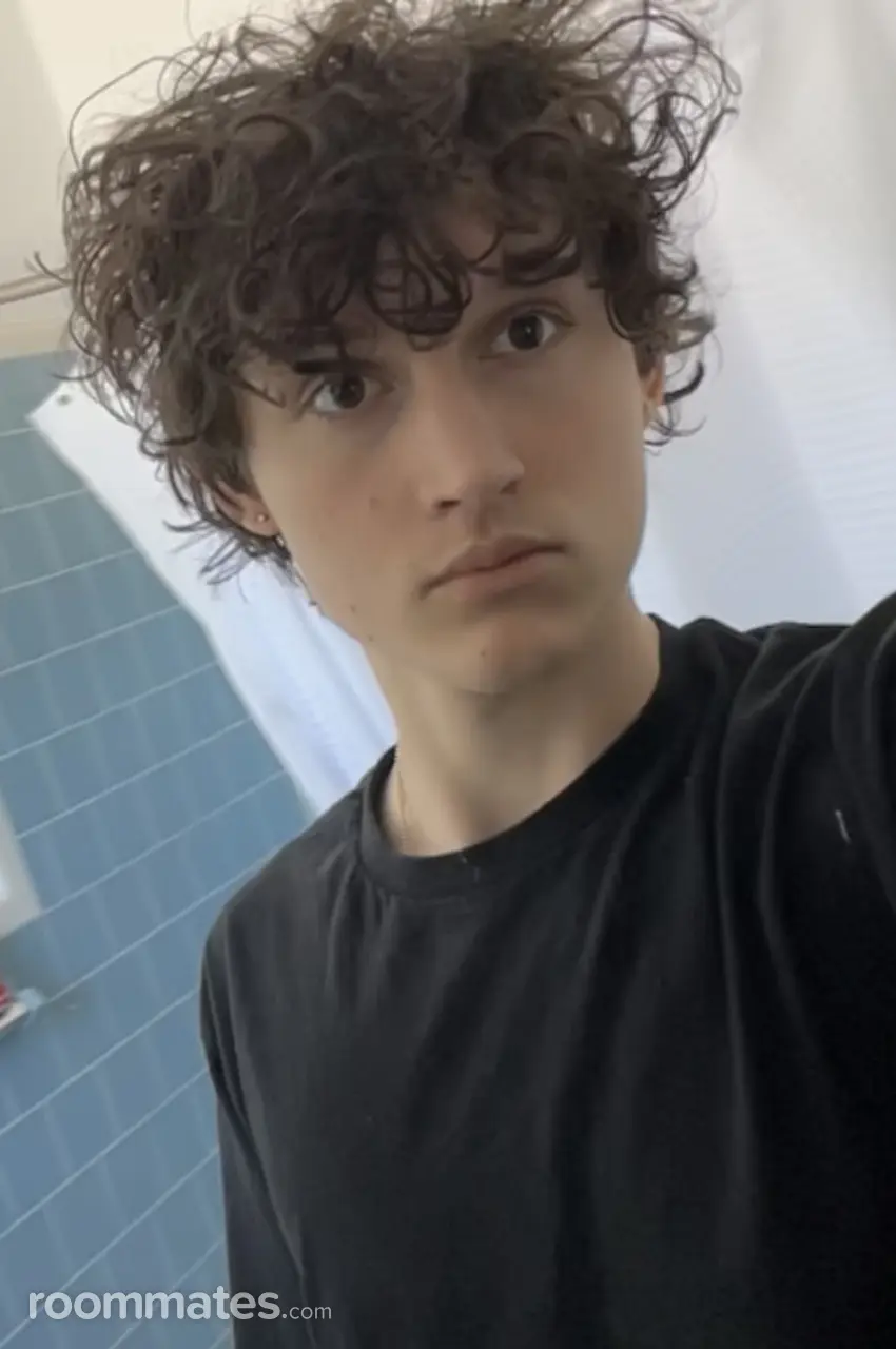 Profile photo 2 of 4