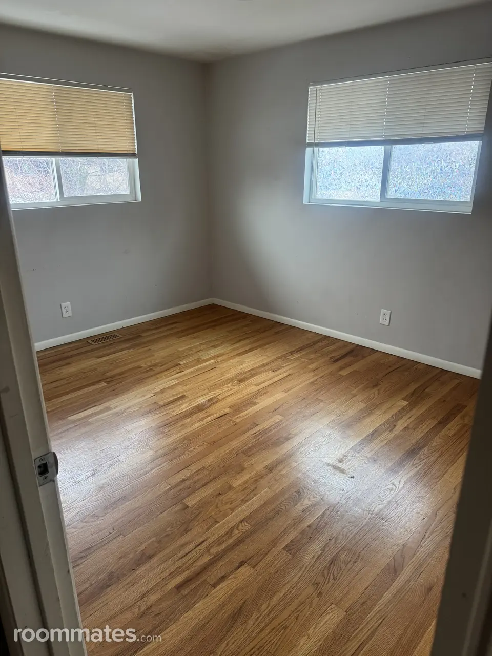 Profile photo 1 of 13