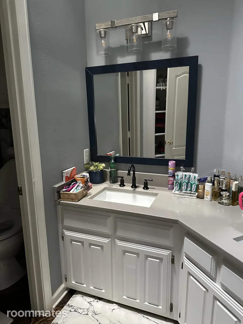 Profile photo 2 of 7