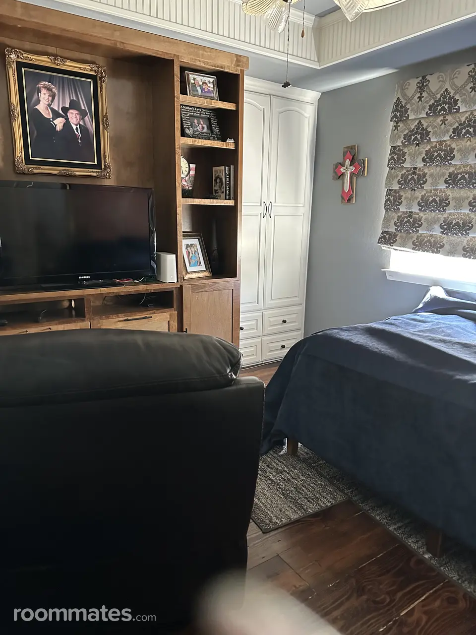 Profile photo 4 of 7