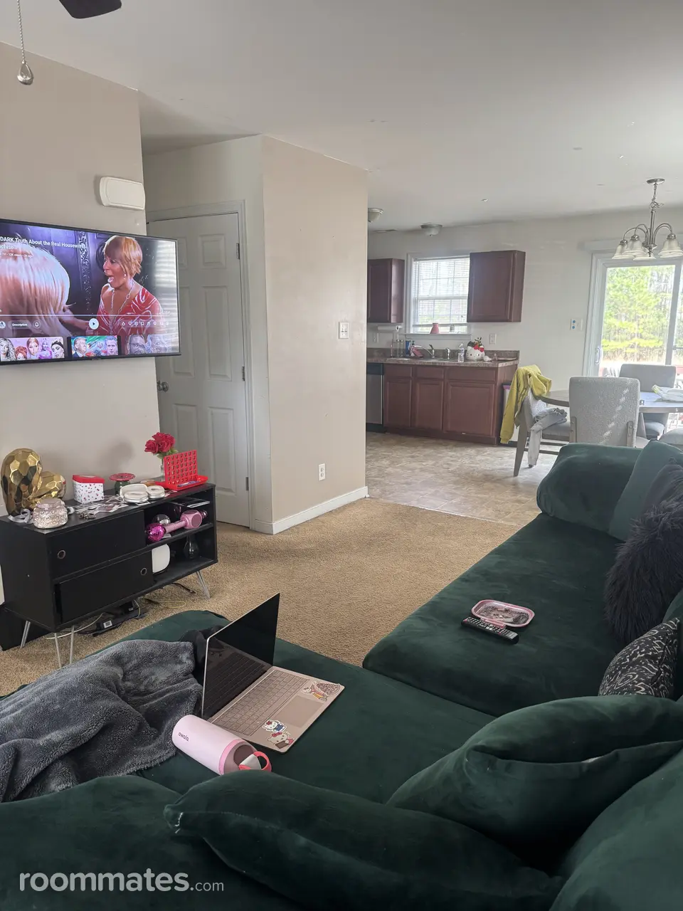 Profile photo 8 of 12