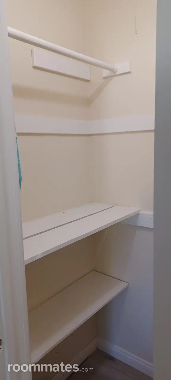 Profile photo 3 of 9