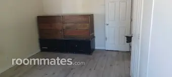 Room for rent in Van Nuys, CA $1400, house