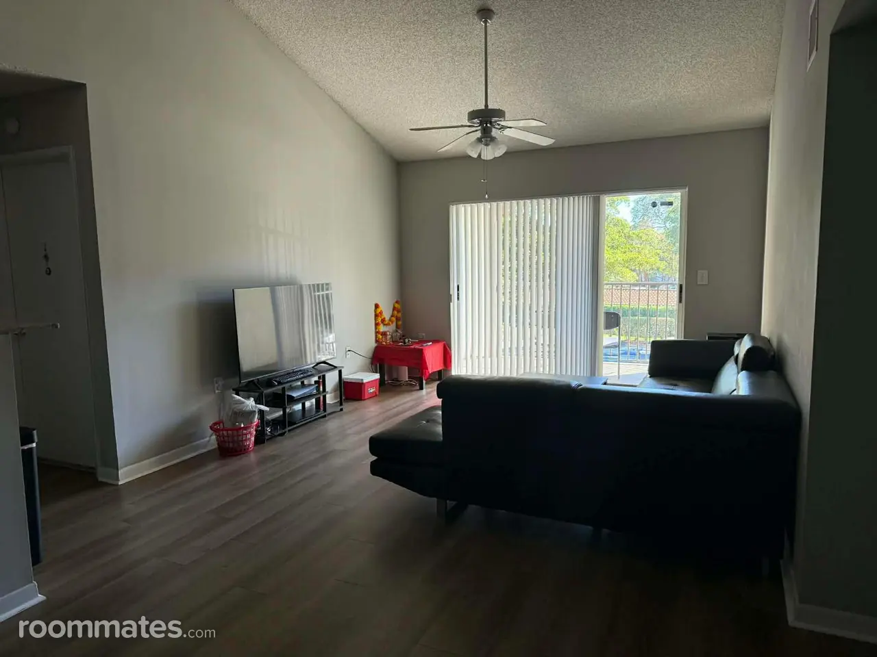 Profile photo 6 of 13