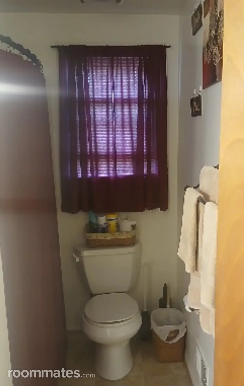 Profile photo 6 of 9