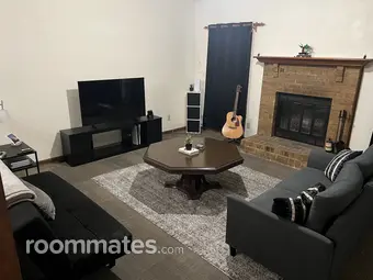 Room for rent in Virginia Beach, VA $900, townhouse