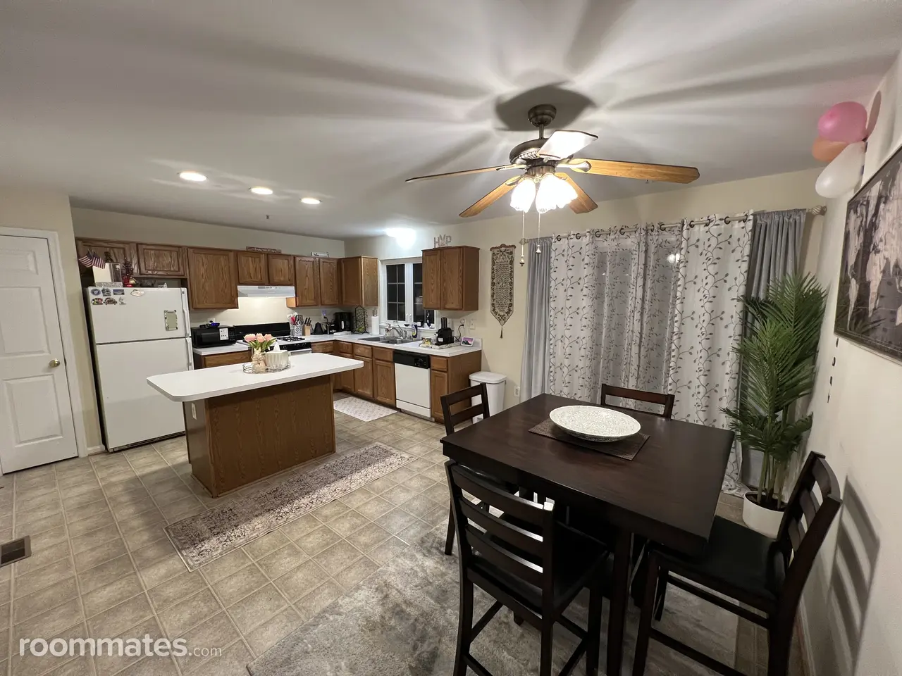 Profile photo 4 of 11