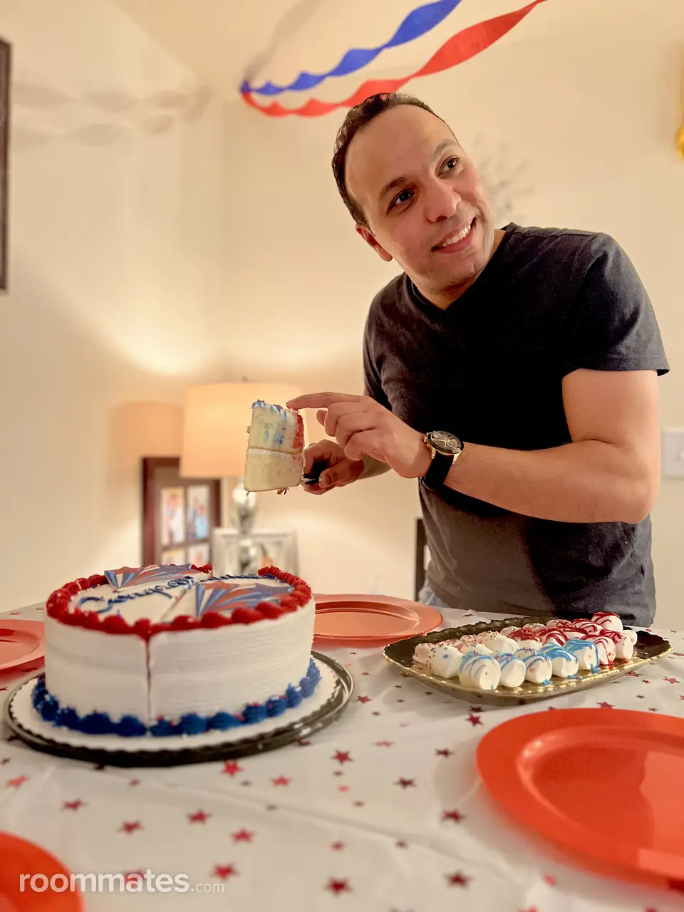 Profile photo 11 of 11