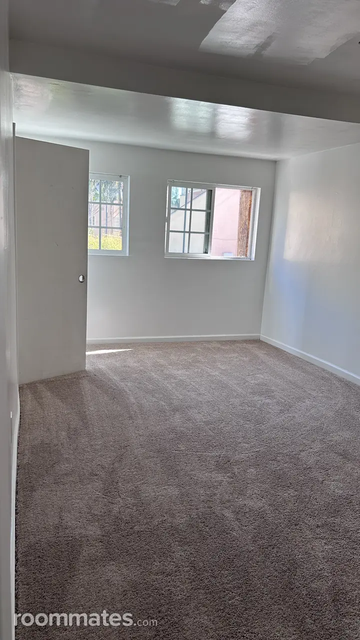 Profile photo 6 of 11