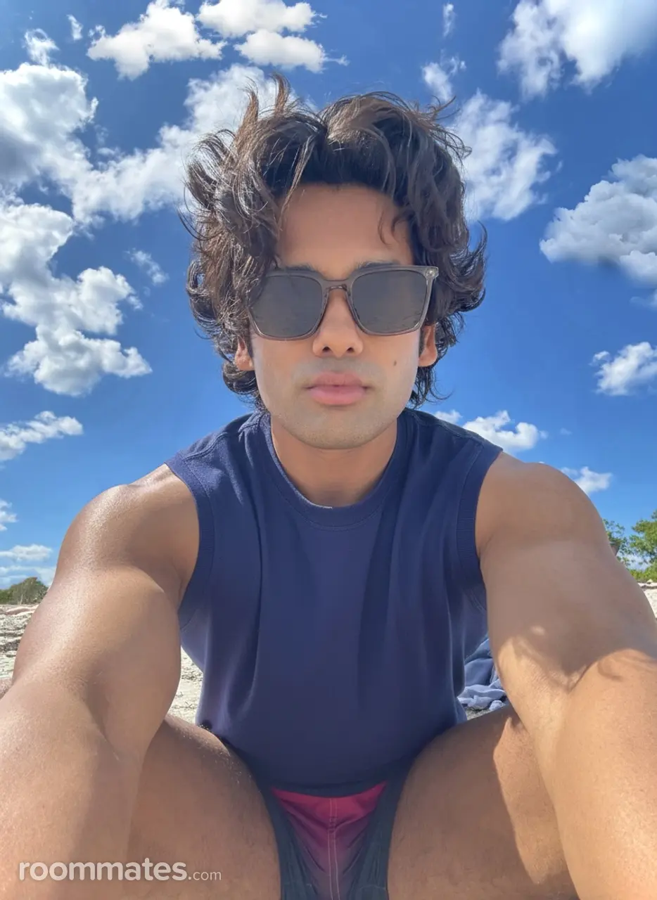 Profile photo 9 of 18