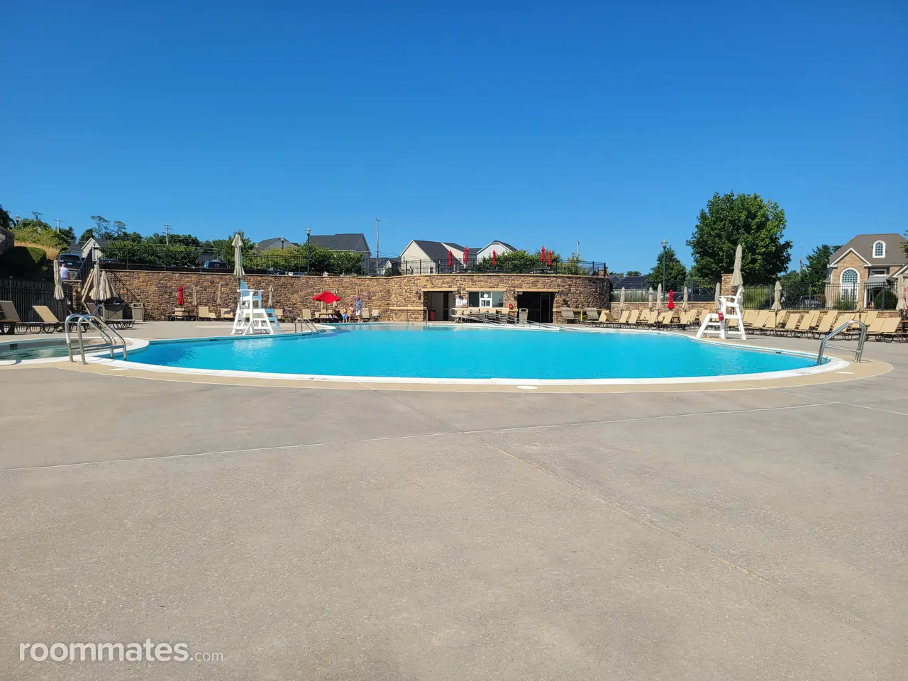 Profile photo 7 of 8