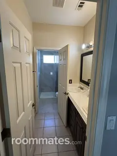 Room for rent in Las Vegas, NV $680, house