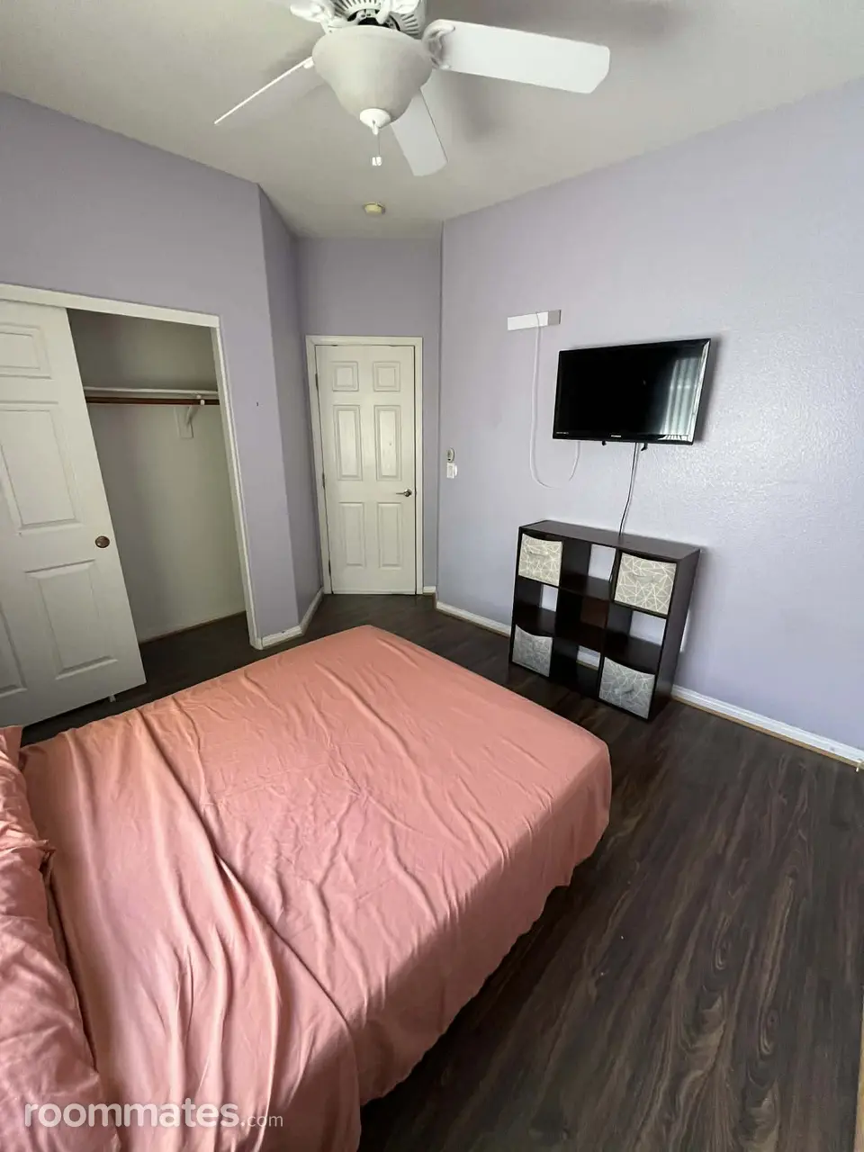 Profile photo 4 of 11