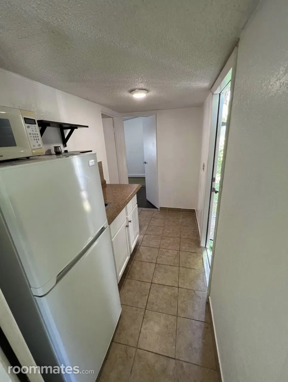 Profile photo 6 of 8