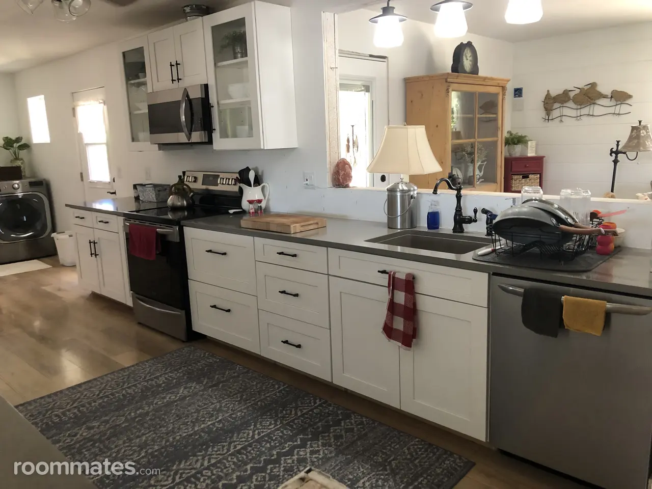 Profile photo 5 of 13