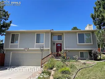 Room for rent in Colorado Springs, CO $1000, house