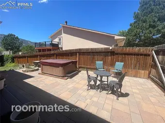 Room for rent in Colorado Springs, CO $1000, house