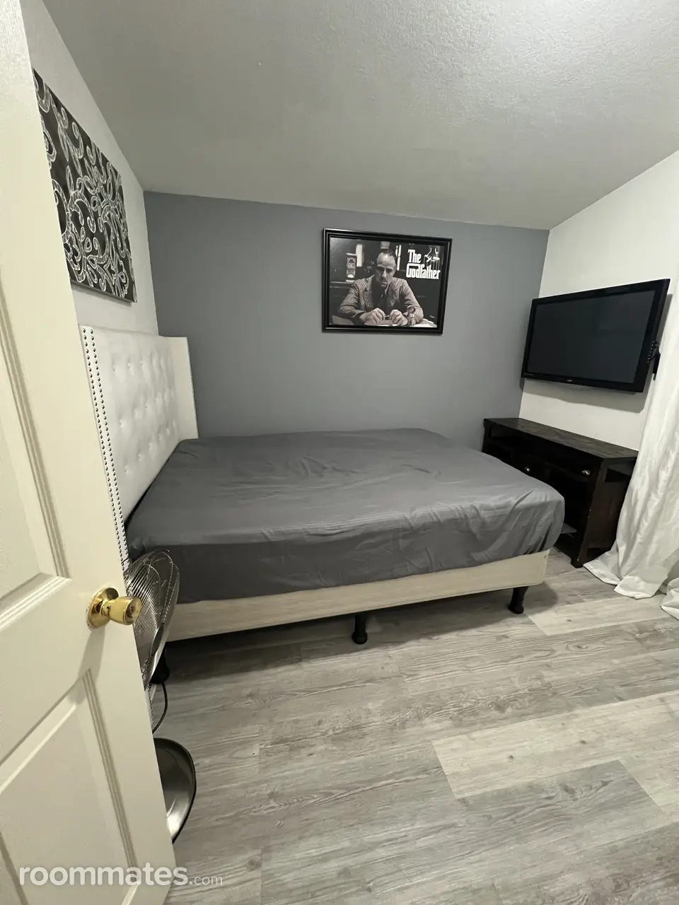 Profile photo 5 of 11