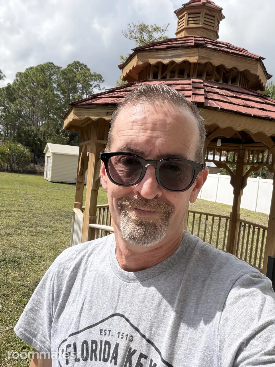 Profile photo 1 of 4