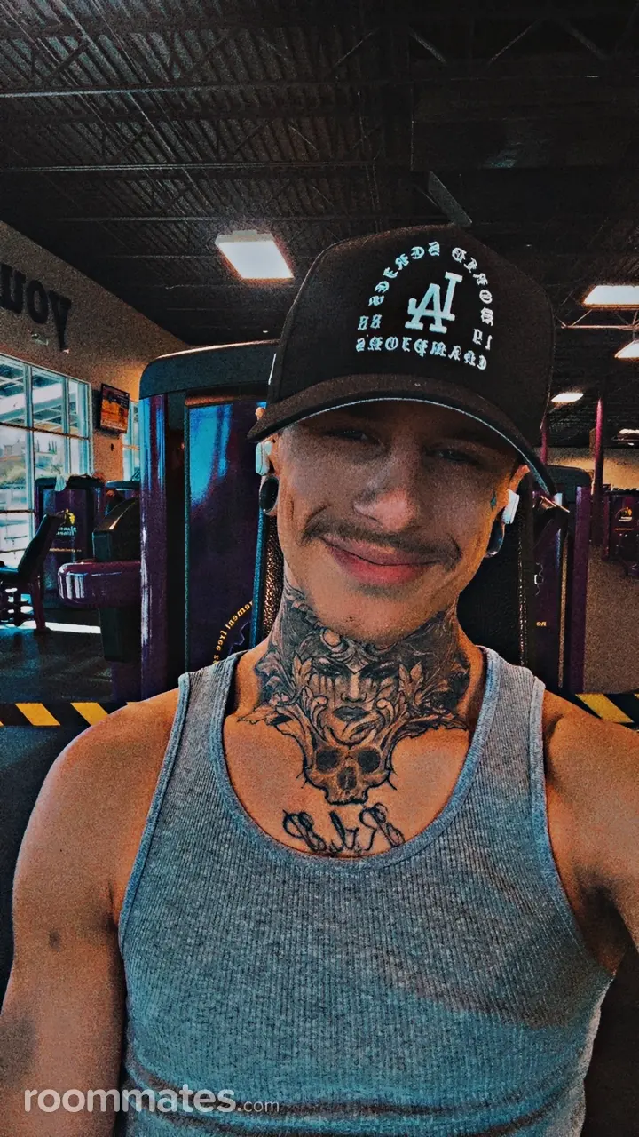 Profile photo 4 of 5