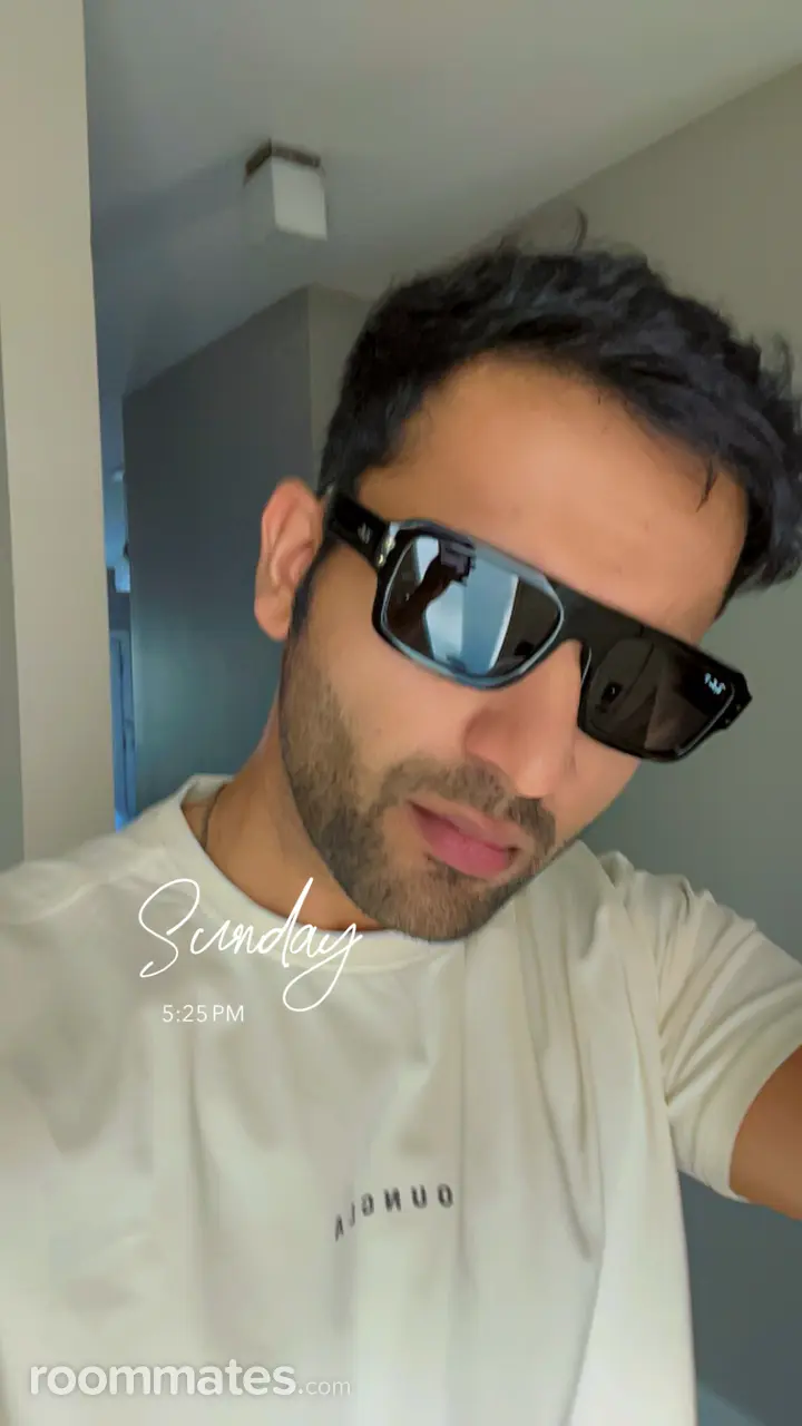 Profile photo 1 of 1