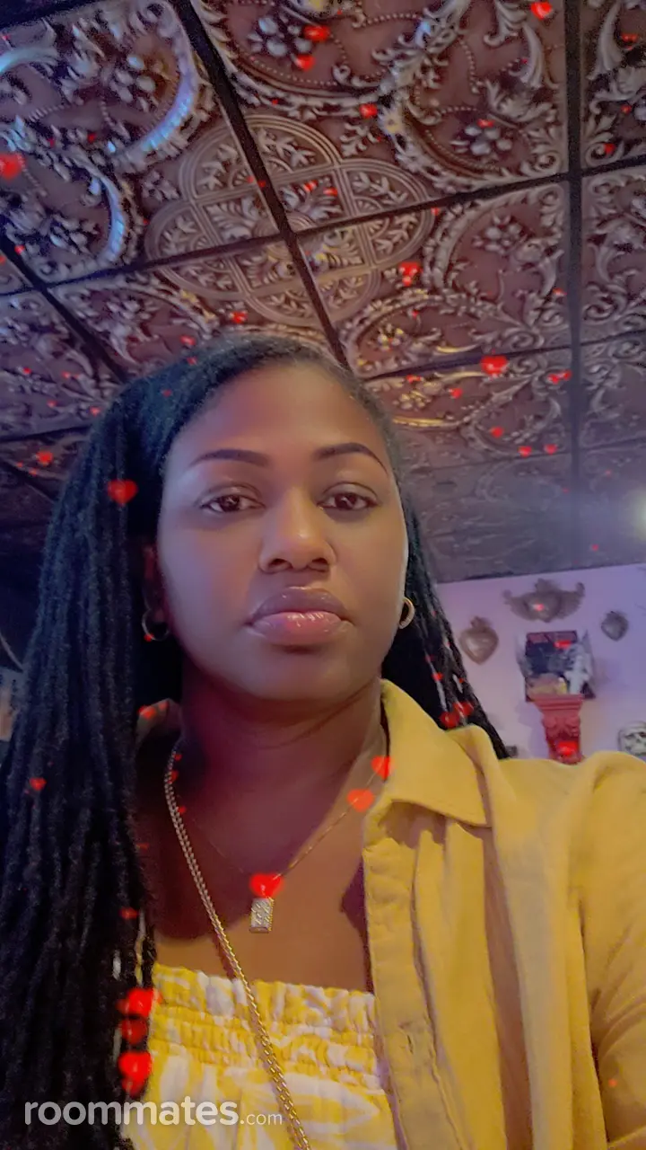 Profile photo 1 of 1