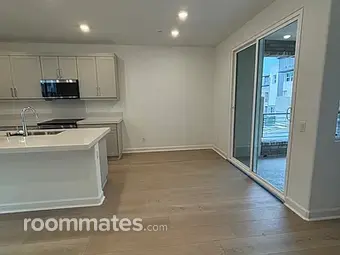 Room for rent in San Marcos, CA $1400, townhouse