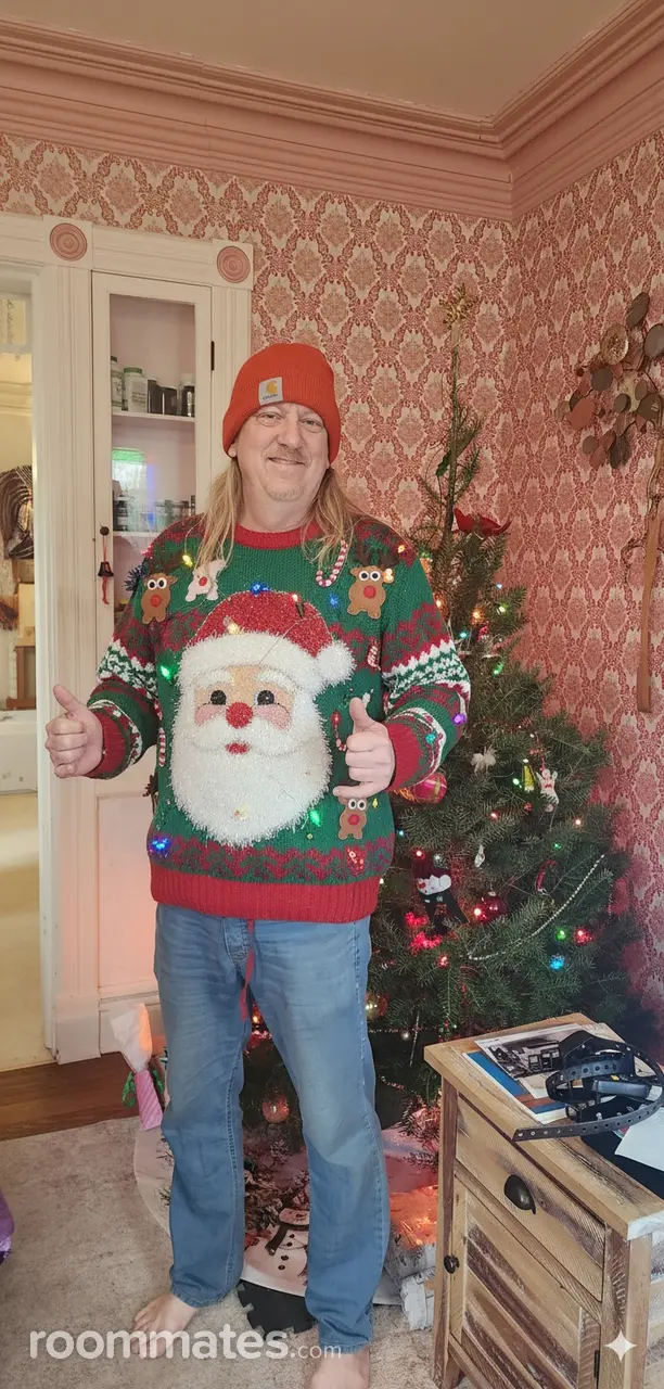 Profile photo 11 of 19