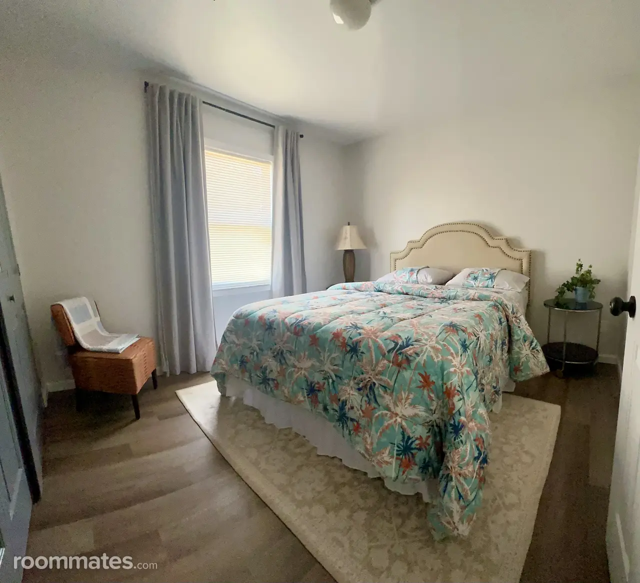 Profile photo 2 of 11