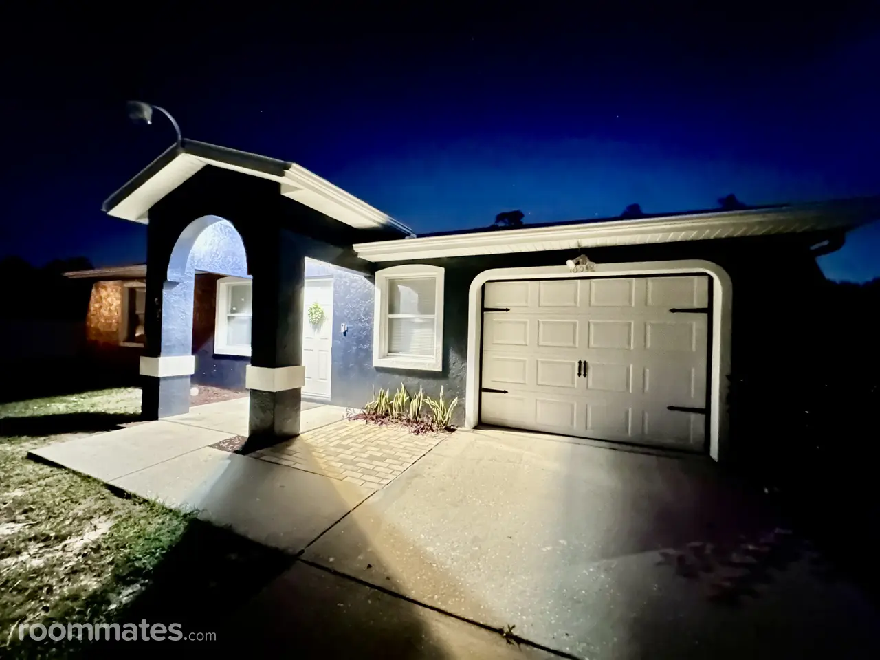 Profile photo 1 of 11