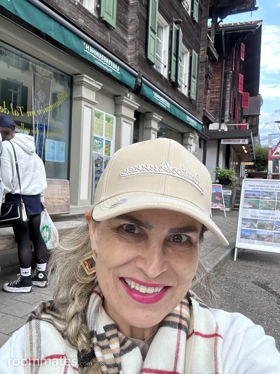 Profile photo 10 of 11