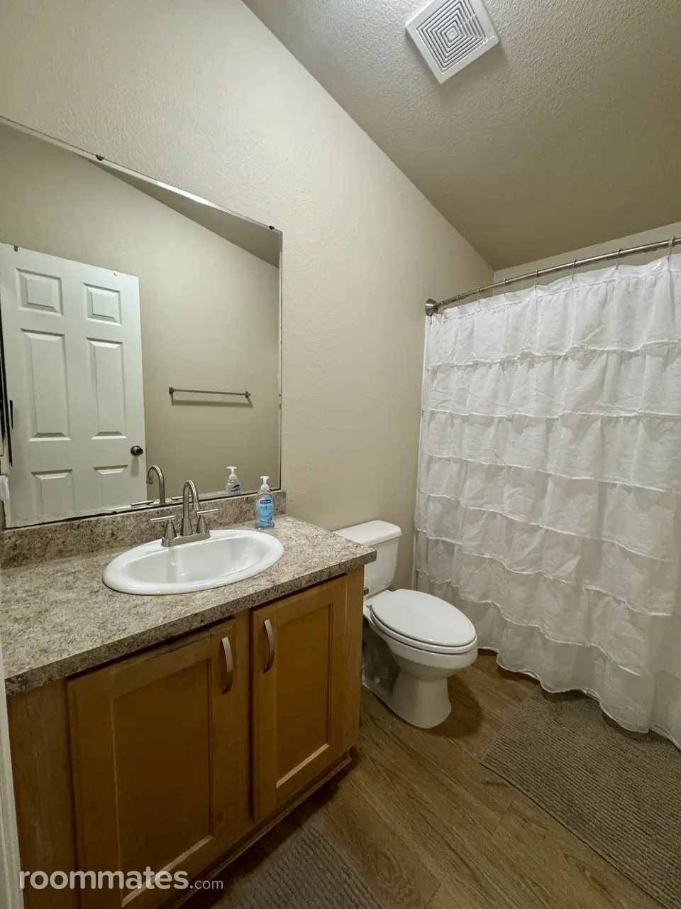 Profile photo 2 of 5