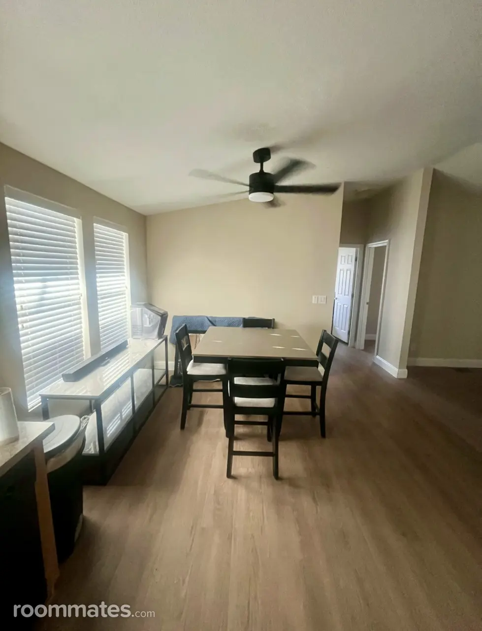 Profile photo 4 of 5