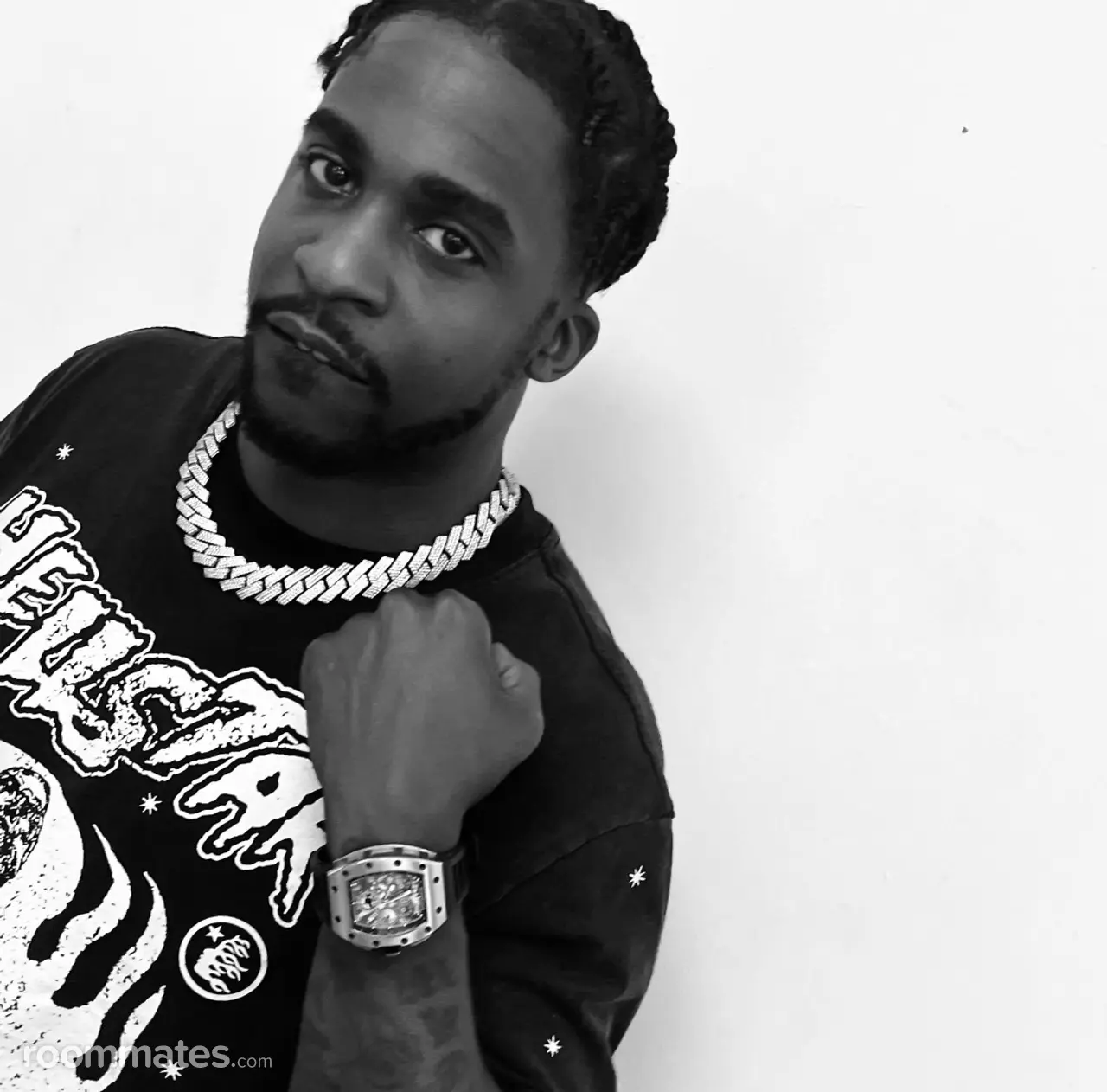 Profile photo 1 of 1