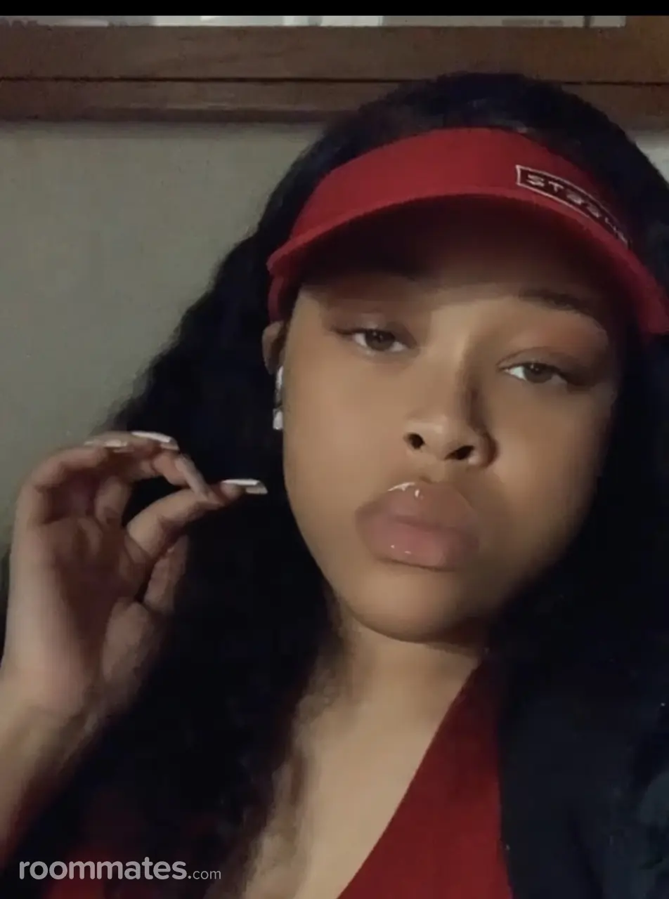 Profile photo 3 of 7