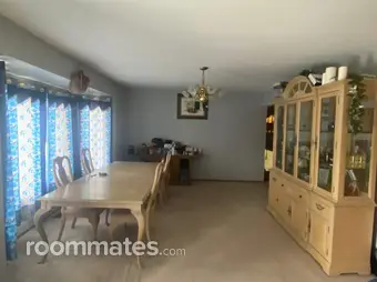 Room for rent in Troy, MI $900, house