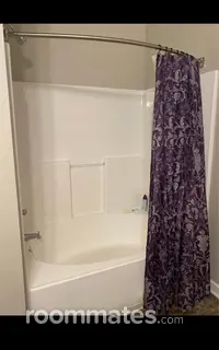 Room for rent in Woodland Hills, CA $1400, apartment