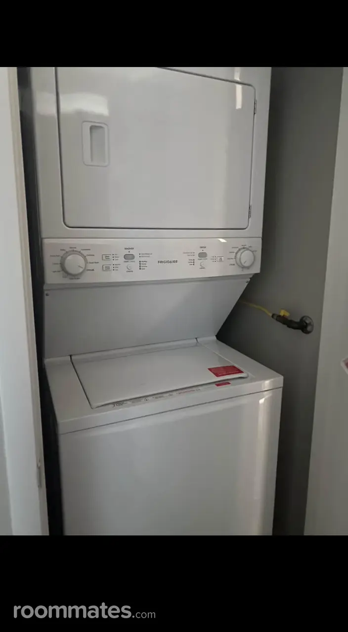 Profile photo 5 of 12