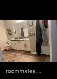 Room for rent in Woodland Hills, CA $1400, apartment