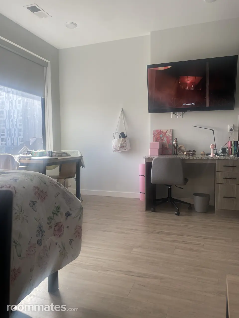 Profile photo 1 of 7